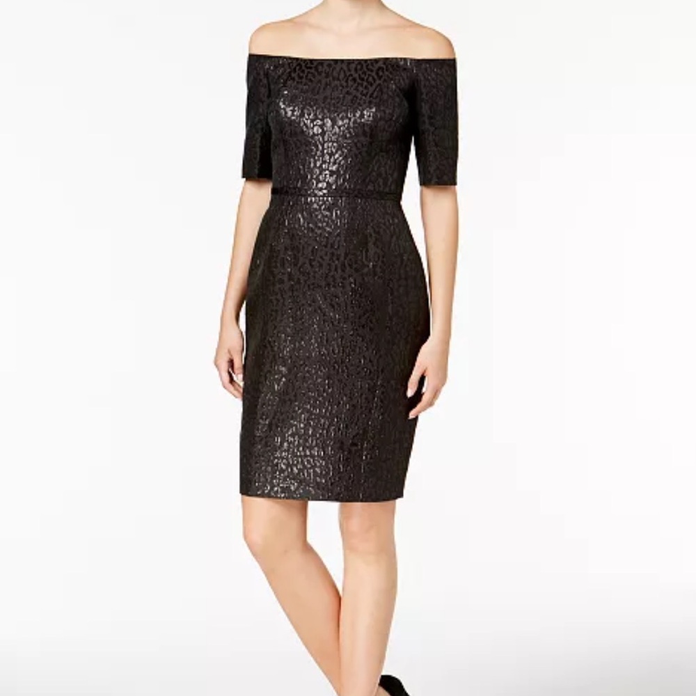 Calvin Klein
Off-The-Shoulder Jacquard Sheath Dress 4p